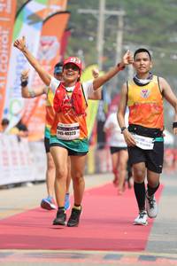 BIB: 40323, 45689, , 
                            <button type="button" onclick="openModal(8217039)" class="btn btn-primary btn-sm float-right btn-popup" data-toggle="modal" data-target=".modal-high-quality">
                        <i class="fas fa-shopping-cart"></i> Add to Cart
                    </button>
                                            <button type="button" onclick="isThisMe(8217039, true)" class="btn btn-success btn-sm float-right btn-popup btn-isme hidden" data-toggle="tooltip" data-placement="bottom" title="นี่คือรูปของคุณใช่ไหม คลิกที่นี่เพื่อเอาเข้าอัลบั้ม">
                        <i class="fas fa-plus"></i> Add to album
                    </button>
                    <button type="button" onclick="isThisMe(8217039, false)" class="btn btn-warning btn-sm float-right btn-popup btn-isnotme hidden">
                        <i class="fas fa-ban"></i> Remove from album
                    </button>